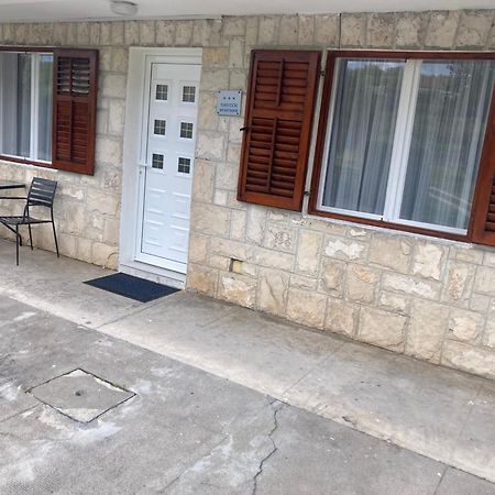 Apartment Vucurovic Херцег Нови Екстериор снимка